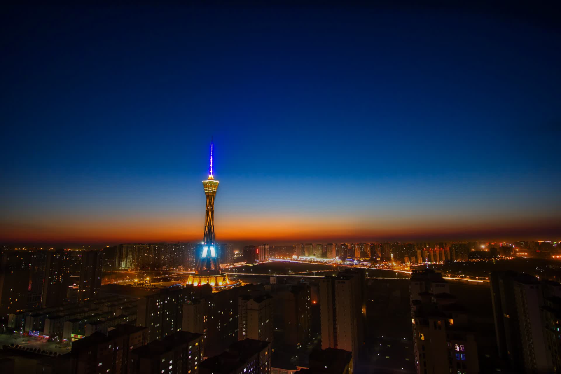 世界体能恢复教材系列第二辑出版发行，世界最强体能大赛